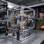 بوصلة الكم: أداة ملاحة جديدة للبيئات الصعبة تستعد لاستبدال الـ GPS